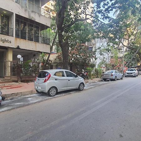 Osi Apartments Khar West Bombaim Exterior foto