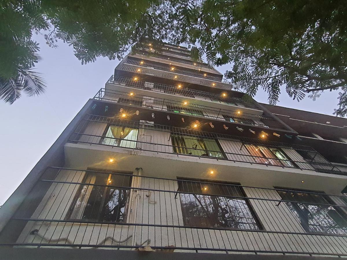 Osi Apartments Khar West Bombaim Exterior foto