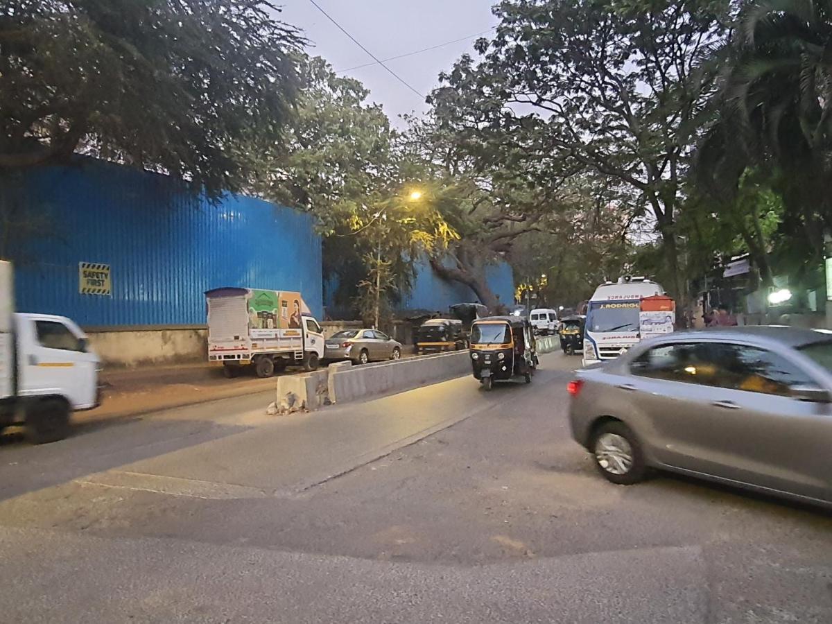Osi Apartments Khar West Bombaim Exterior foto
