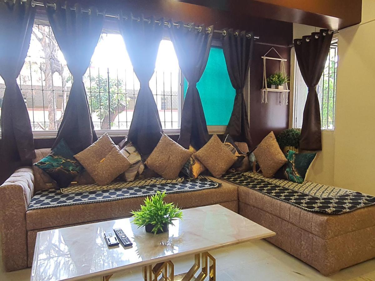 Osi Apartments Khar West Bombaim Exterior foto